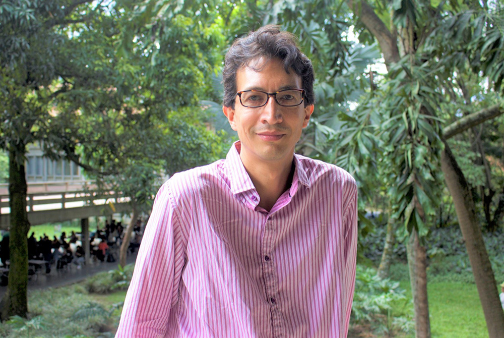César E. Abadía-Barrero