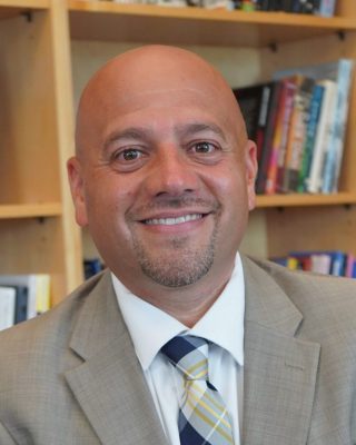 Professor Jason Irizarry